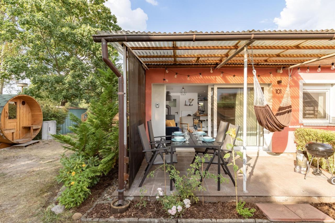 Am Grimnitzsee Gemutliches Tiny House Bungalow Mit Sauna Und Kamin Joachimsthal Εξωτερικό φωτογραφία
